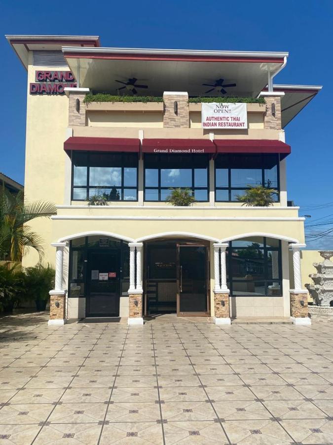 Grand Diamond Hotel Trinidad Piarco Exterior photo