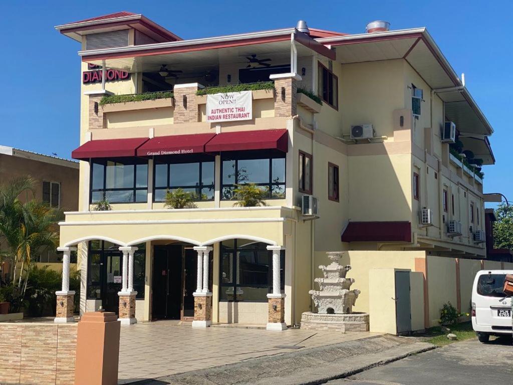 Grand Diamond Hotel Trinidad Piarco Exterior photo