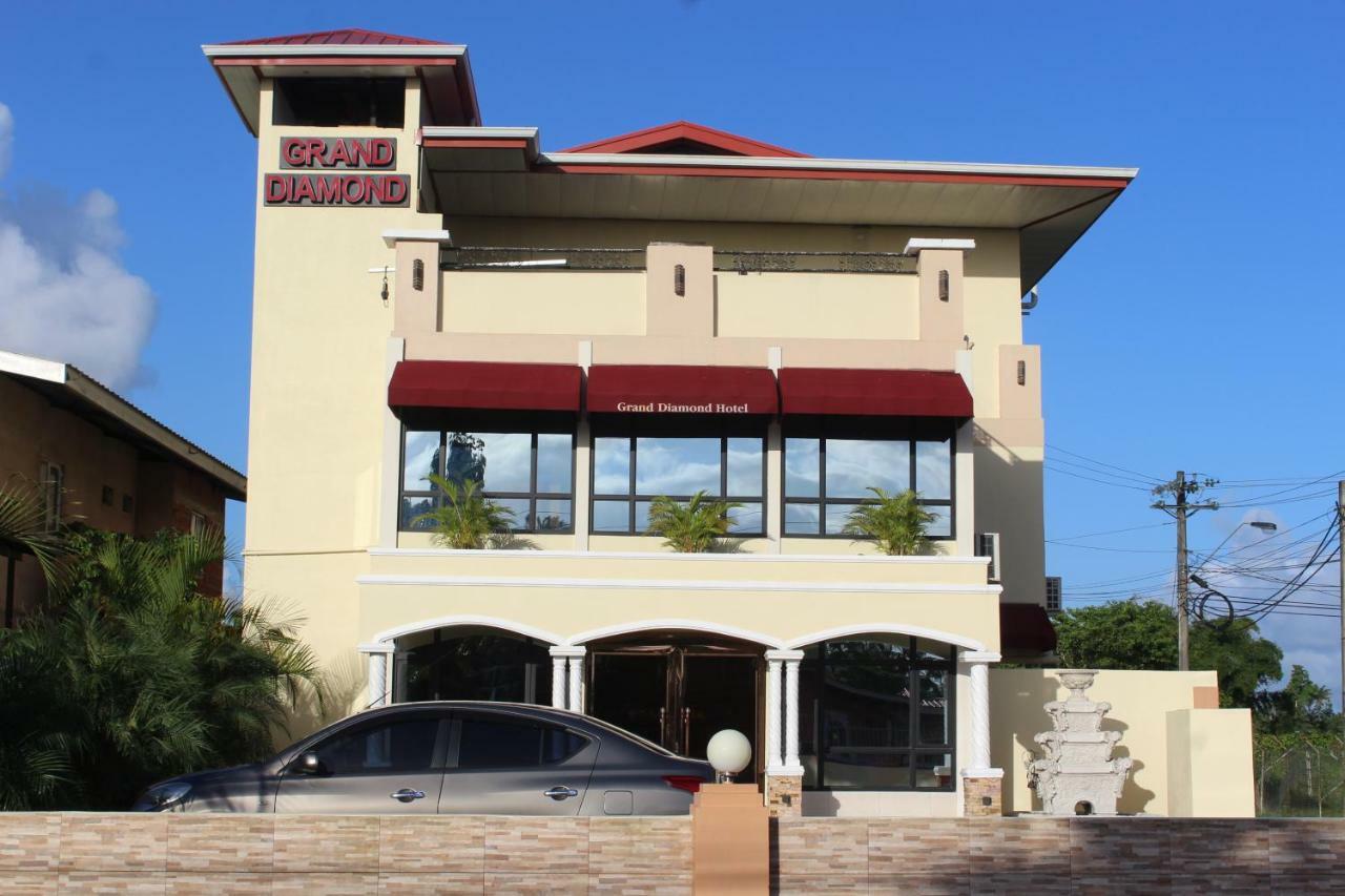 Grand Diamond Hotel Trinidad Piarco Exterior photo